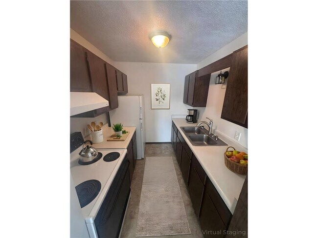 408 Park Ave in Madison, MN - Foto de edificio - Building Photo