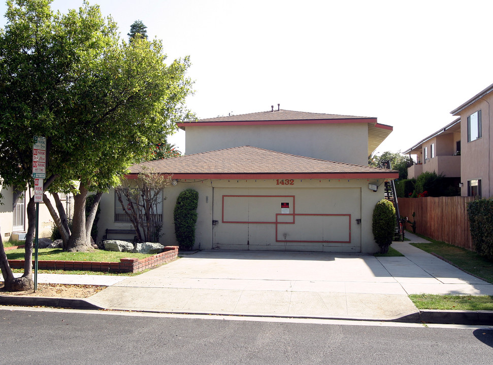 1432 Stanford St in Santa Monica, CA - Building Photo