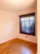 417 Princeton Dr SE, Unit A in Albuquerque, NM - Foto de edificio - Building Photo