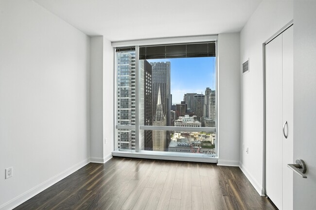 151 W Wacker Dr in Chicago, IL - Foto de edificio - Building Photo