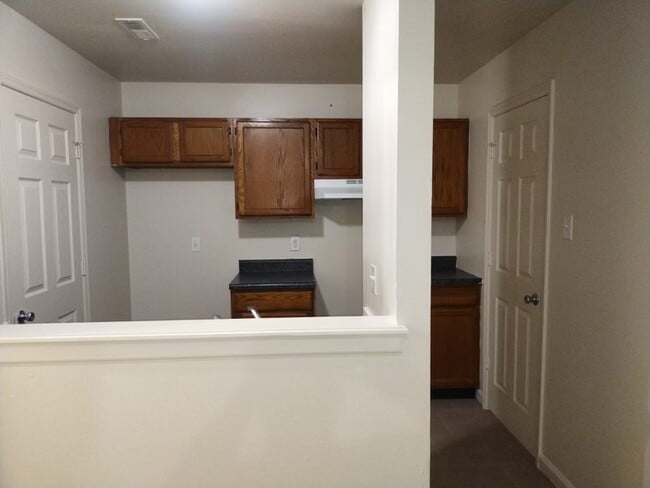 619 Palisades Dr in Pacific, MO - Foto de edificio - Building Photo