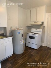 209 Nash St in Greenville, NC - Building Photo - Building Photo
