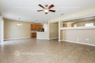 11214 Black Forest Trail in Riverview, FL - Foto de edificio - Building Photo
