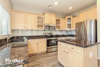 835 E Bradstock Way in Queen Creek, AZ - Building Photo - Building Photo
