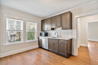 193 Florence St in Boston, MA - Building Photo - Building Photo