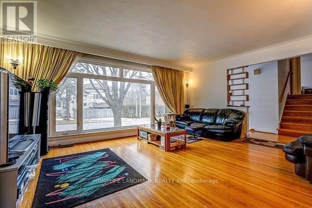 2 Everingham Ct in Toronto, ON - Building Photo - Building Photo