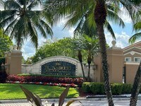 8020 N Nob Hill Rd, Unit 107