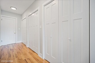 547 Chestnut St in Winnetka, IL - Building Photo - Building Photo