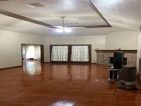 1119 Meadowvale Dr in Beaumont, TX - Building Photo - Building Photo