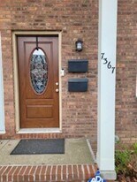 7367 197th St, Unit 2nd Fl in Fresh Meadows, NY - Building Photo