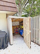 212 2nd Ln in Palm Beach Gardens, FL - Building Photo - Building Photo