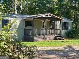 43 Irvin Dr in Dawsonville, GA - Building Photo