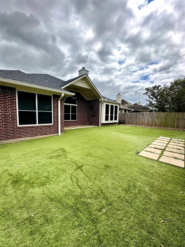 20235 Concord Hill Dr