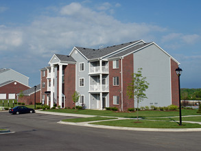 Misty Creek in Fairborn, OH - Foto de edificio - Building Photo