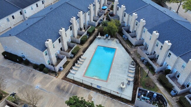 property at 2874 Holly Hall St