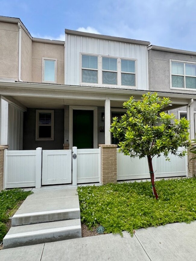 1931 Cottage Dr
