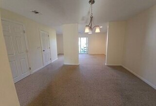 311 Maple Brook Rd in Bellingham, MA - Building Photo - Building Photo