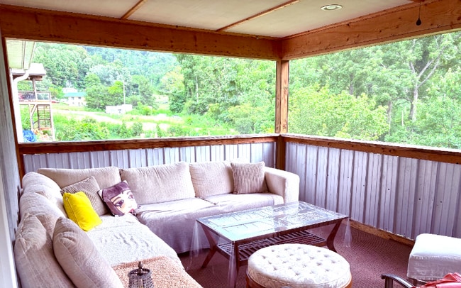 property at 45 Mundy Cv Rd