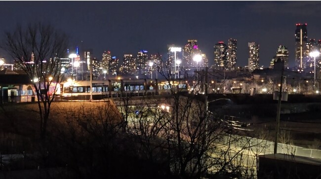 184 Randolph Ave, Unit 2 in Jersey City, NJ - Foto de edificio - Building Photo