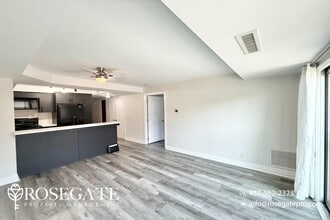 44 Bond St W in Oshawa, ON - Building Photo - Building Photo