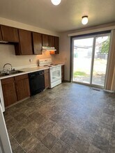 304 2nd St SE in East Wenatchee, WA - Building Photo - Building Photo