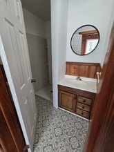 8705 Sedgemoor Dr in Richmond, VA - Foto de edificio - Building Photo