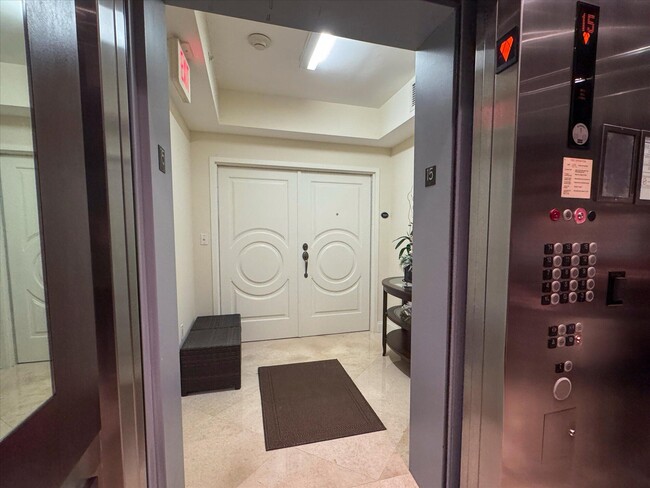 801 Briny Ave in Pompano Beach, FL - Building Photo - Building Photo