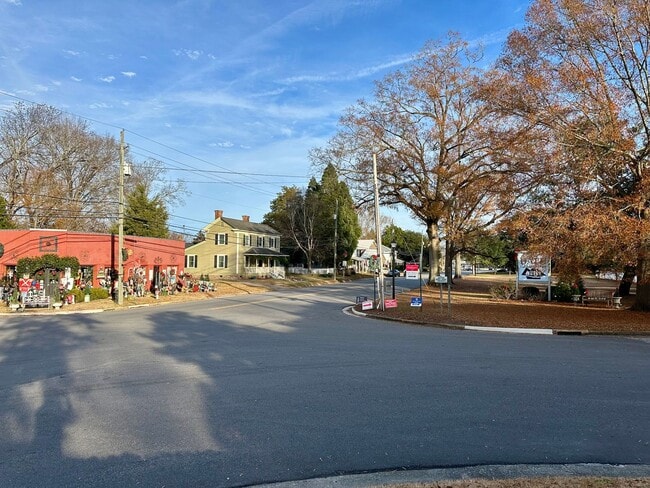 101 S Main St in Bath, NC - Building Photo - Building Photo