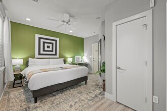 2119 Hadley St in Houston, TX - Building Photo - Building Photo