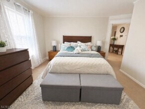 211 Walnut Ave in Cranford, NJ - Building Photo - Building Photo