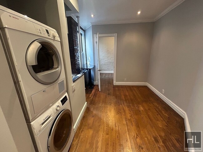 East 13th Street in New York, NY - Building Photo - Building Photo