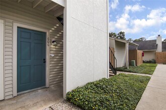 6401 Deihl Rd in Houston, TX - Building Photo - Building Photo