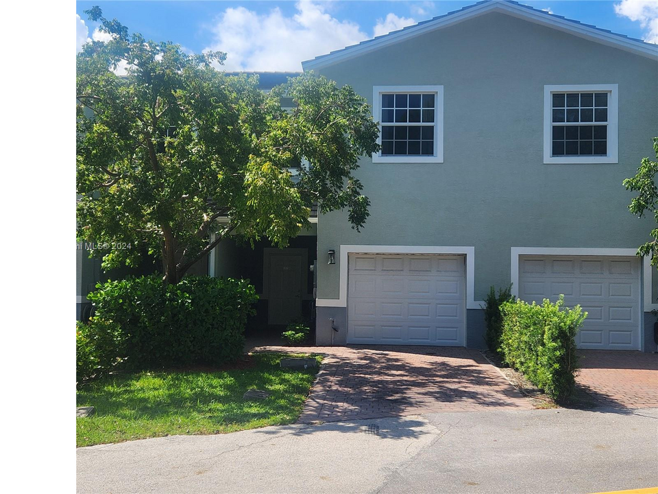 1330 Crystal Way in Delray Beach, FL - Building Photo