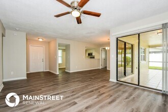 1820 SE 10th St in Cape Coral, FL - Building Photo - Building Photo