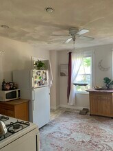 20 Dearborn St, Unit 1 in Medford, MA - Building Photo - Building Photo