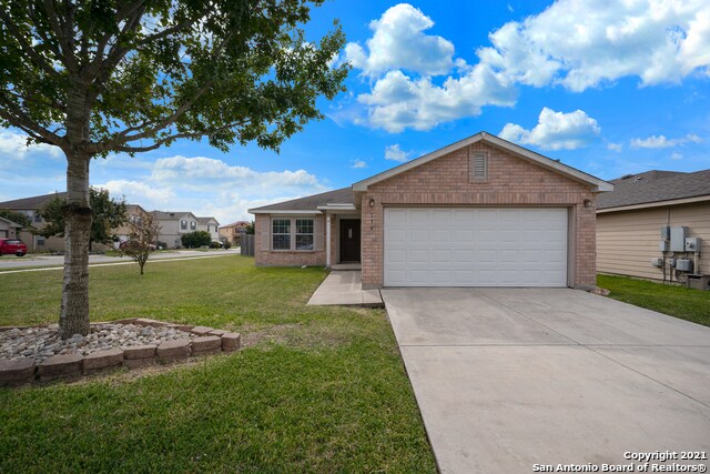 136 Blue Willow in Cibolo, TX - Building Photo