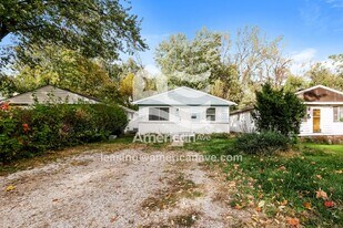 3128 E Minnesota St in Indianapolis, IN - Building Photo