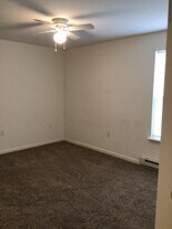 1411 Doron Dr in Chambersburg, PA - Building Photo