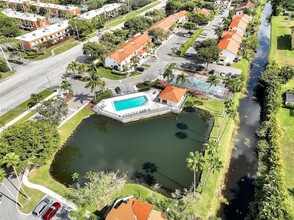 11760 Terra Bella Blvd in Plantation, FL - Building Photo - Building Photo