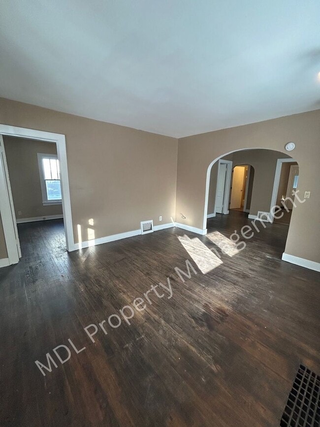 property at 2310 N Clinton St