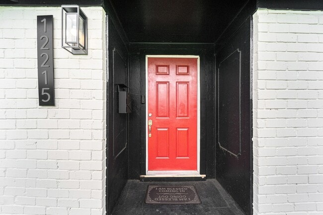 property at 12215 Hillcroft St