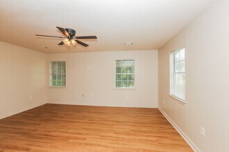 5914 Medallion Dr in Jackson, MS - Building Photo - Building Photo