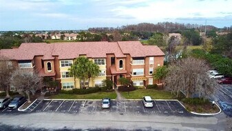 5140 Conroy Rd in Orlando, FL - Building Photo