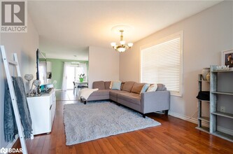 65 Grants Way in Barrie, ON - Building Photo - Building Photo