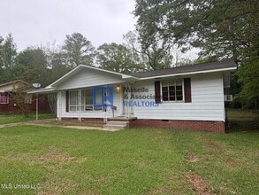 3154 Oak Forest Dr in Jackson, MS - Building Photo - Building Photo