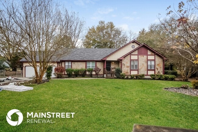 property at 3851 Sundowner Ct SE
