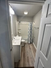 802 E 4th St in Mount Pleasant, TX - Building Photo - Building Photo