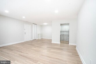 4617A Aberdeen Dr in Mount Laurel, NJ - Building Photo - Building Photo