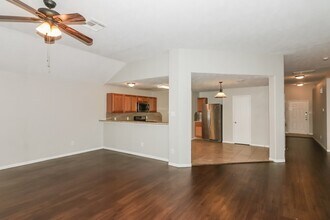 18411 Atascocita Meadows Dr in Humble, TX - Building Photo - Building Photo