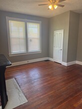 2047 Lawrence Ave in Cincinnati, OH - Building Photo - Building Photo